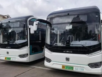 新能源車投入在加快，今天這條線路新上20輛電動車