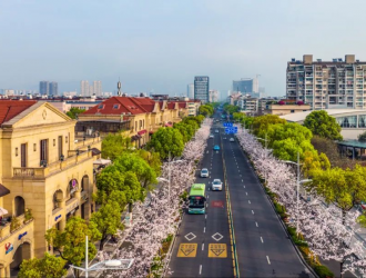 從燃油車到純電動車！濟南公交駕駛員眼中的十年變遷